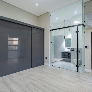 JwB0001--25